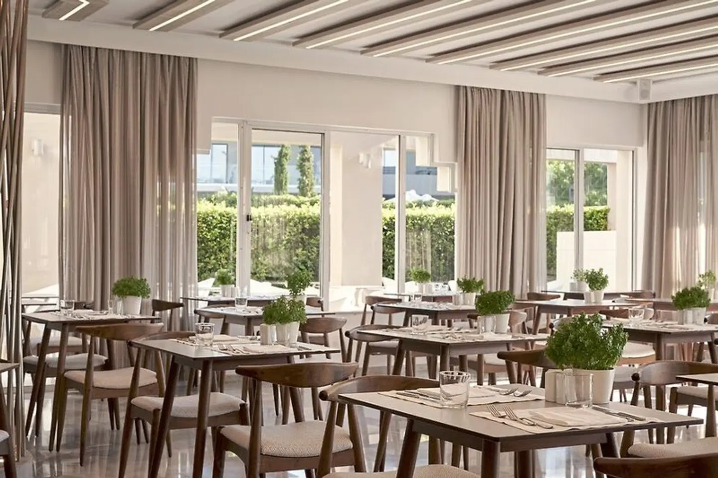 Atlantica Amalthia Beach Resort Restaurant