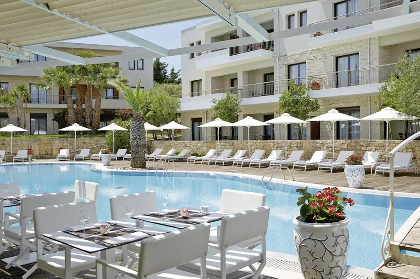 Renaissance Hanioti OUTDOOR_POOL