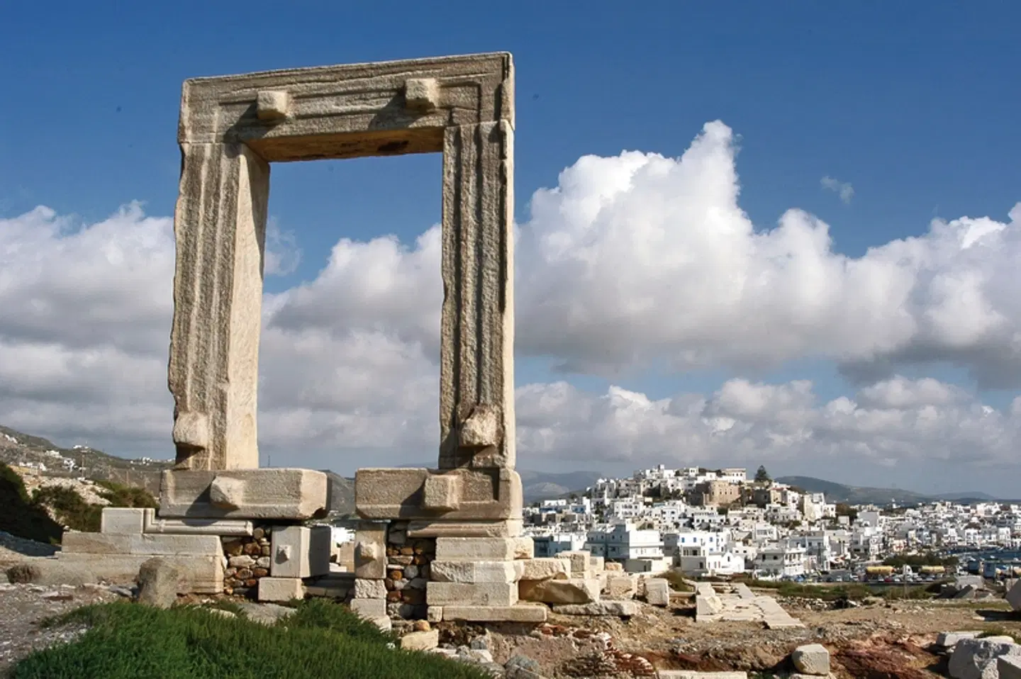Kykladen-Inselhüpfen: Mykonos, Naxos, Santorin Terrasse