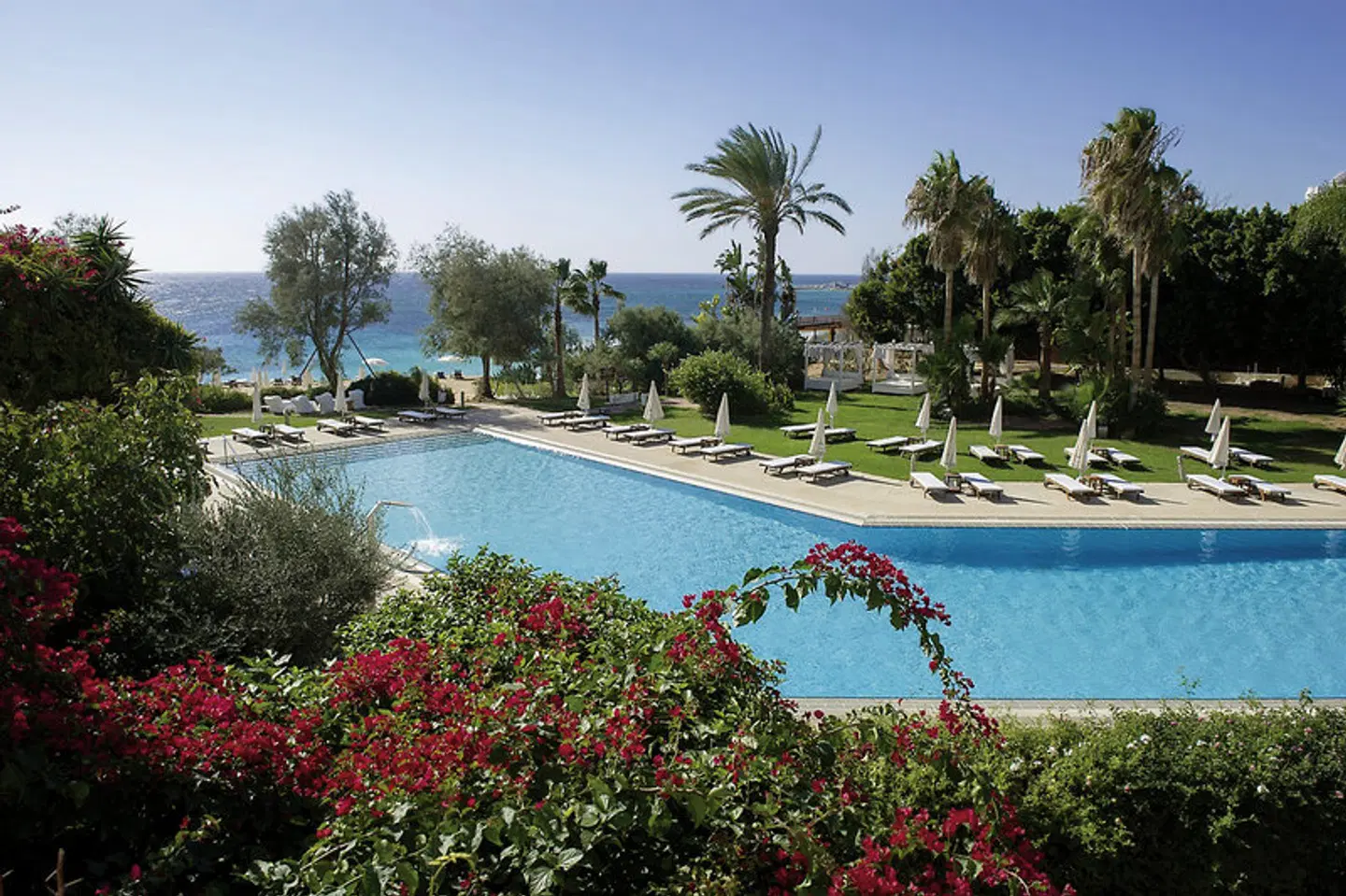 Grecian Sands OUTDOOR_POOL