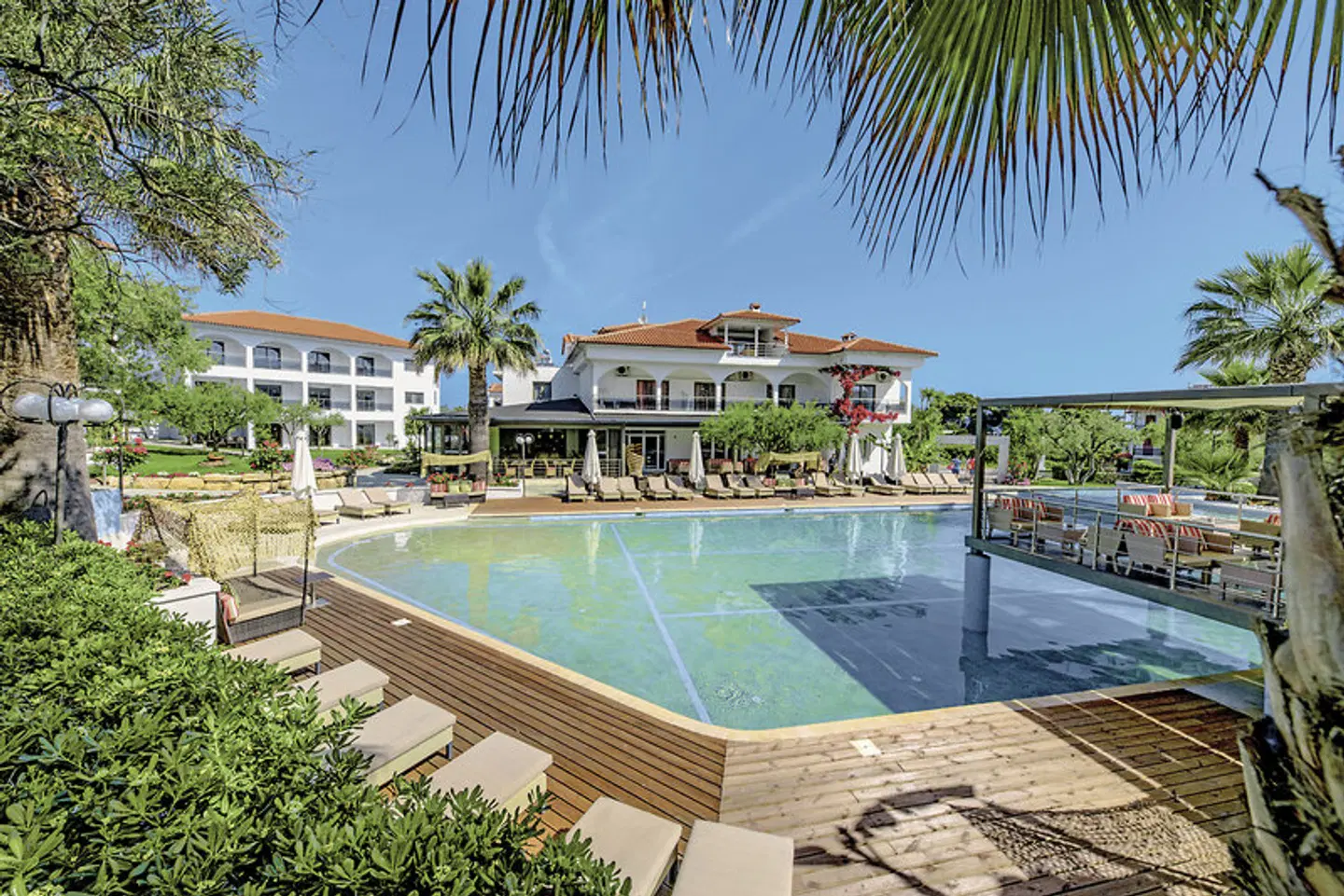 Flegra Palace OUTDOOR_POOL