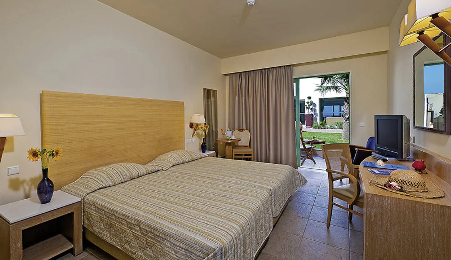 Giannoulis Grand Bay Beach Resort ROOM_EXAMPLE
