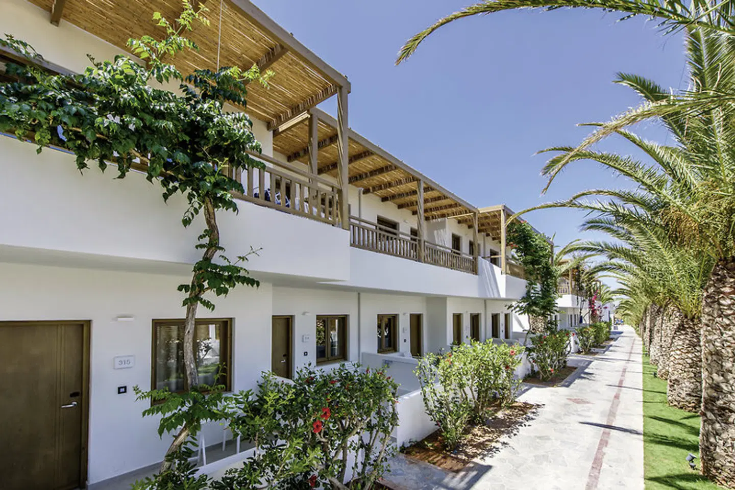 Stella Village EXTERIOR