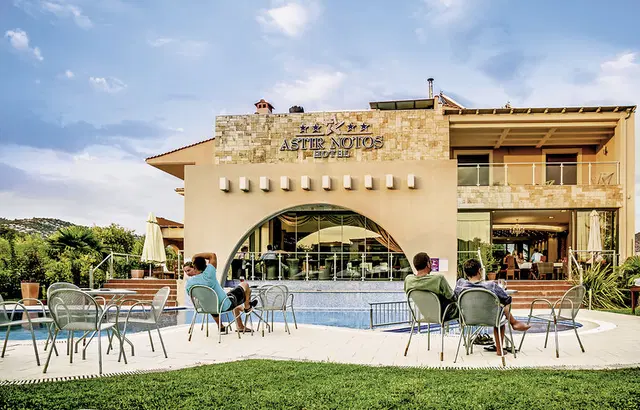 Astir Notos EXTERIOR