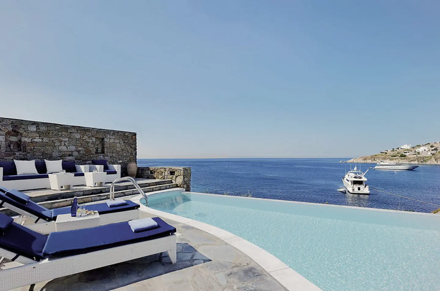 Petasos Beach Resort & Spa OUTDOOR_POOL