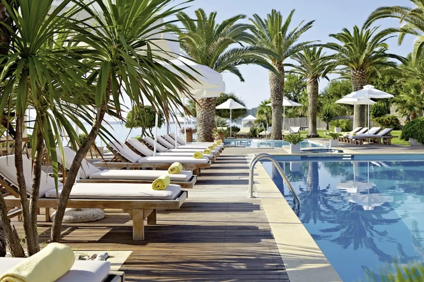 Afitis Boutique-Hotel OUTDOOR_POOL