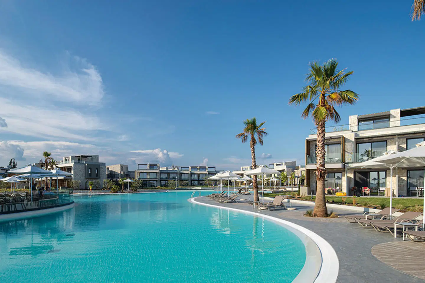 Portes Lithos Luxury Resort OUTDOOR_POOL
