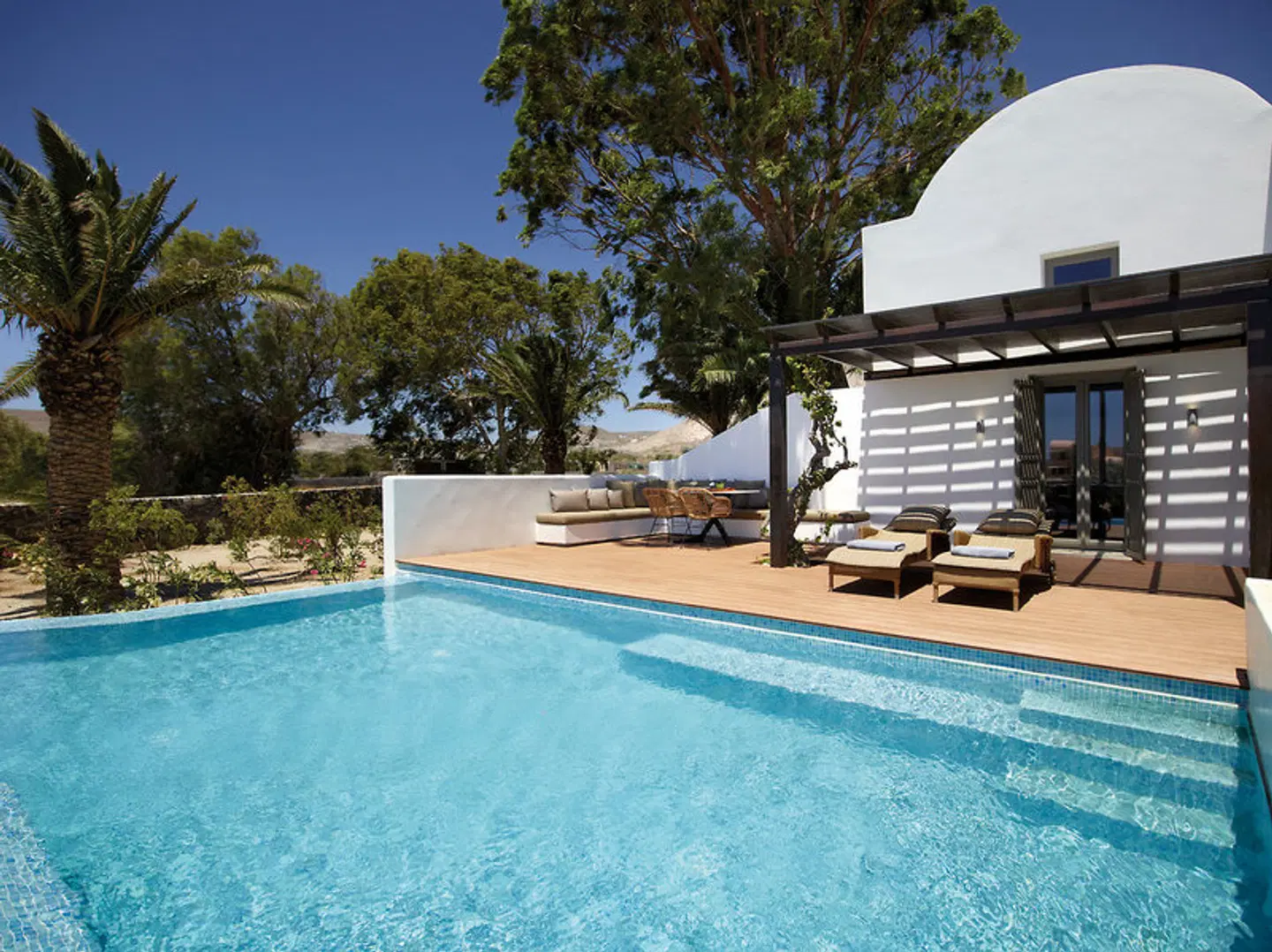 Nine Muses OUTDOOR_POOL