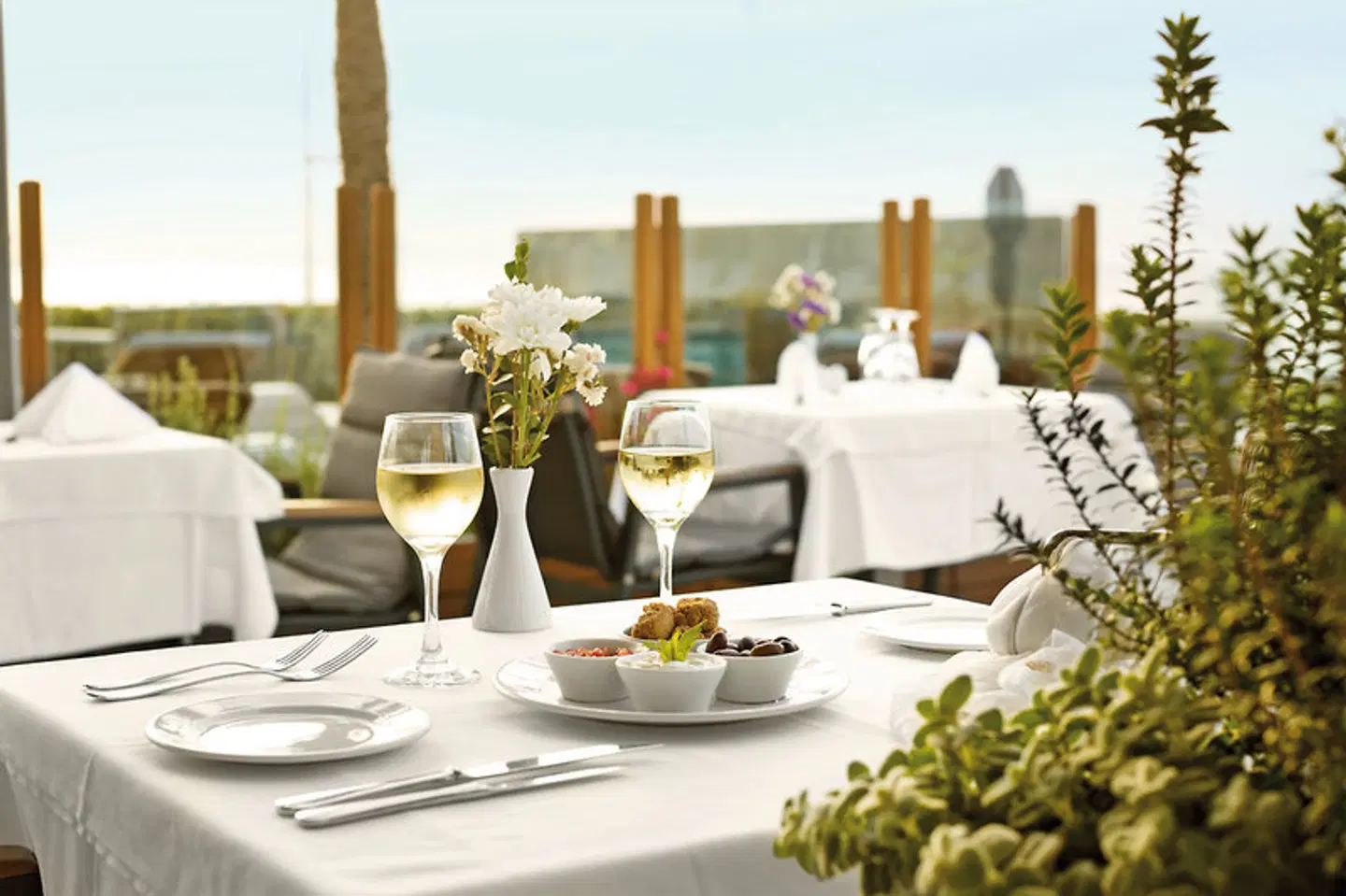 Aegean Pearl Restaurant