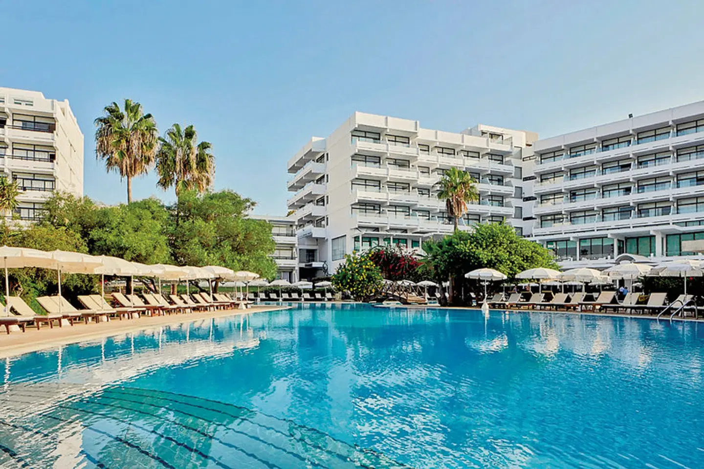 Grecian Bay OUTDOOR_POOL