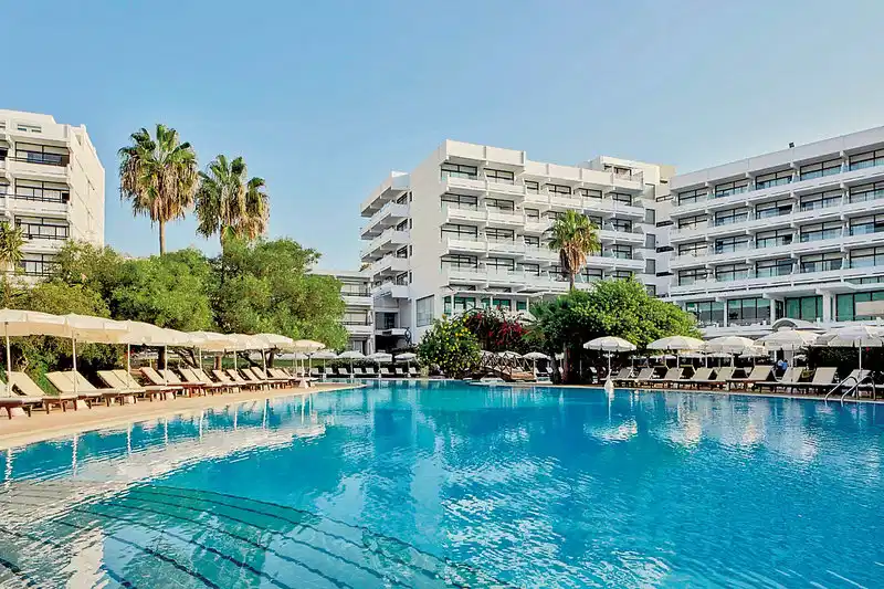 Grecian Bay – Hotelfoto