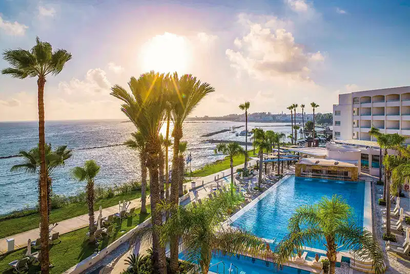 Alexander the Great Beach – Hotelfoto