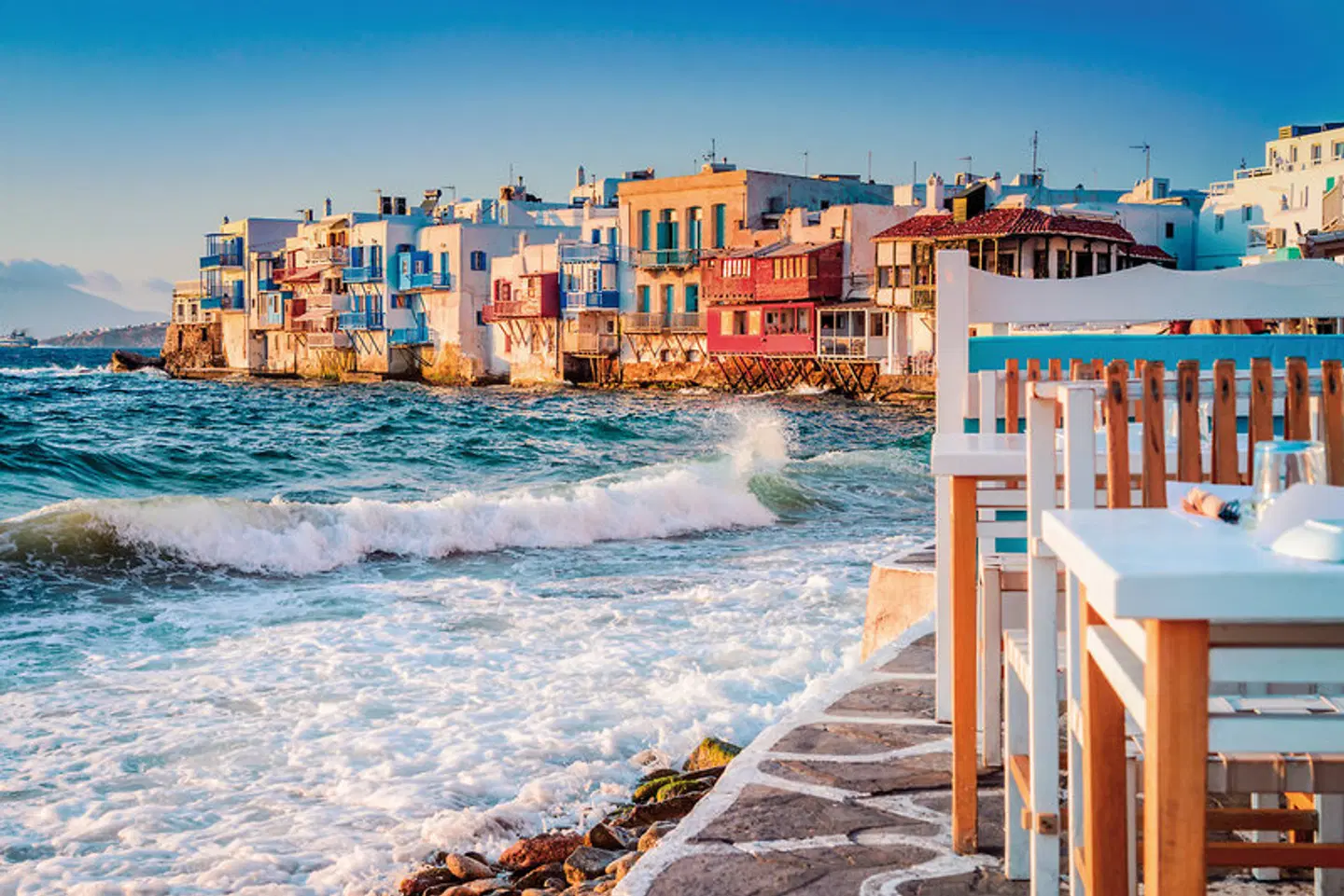 Kykladen-Inselhüpfen: Santorin, Mykonos, Paros, Naxos Strand