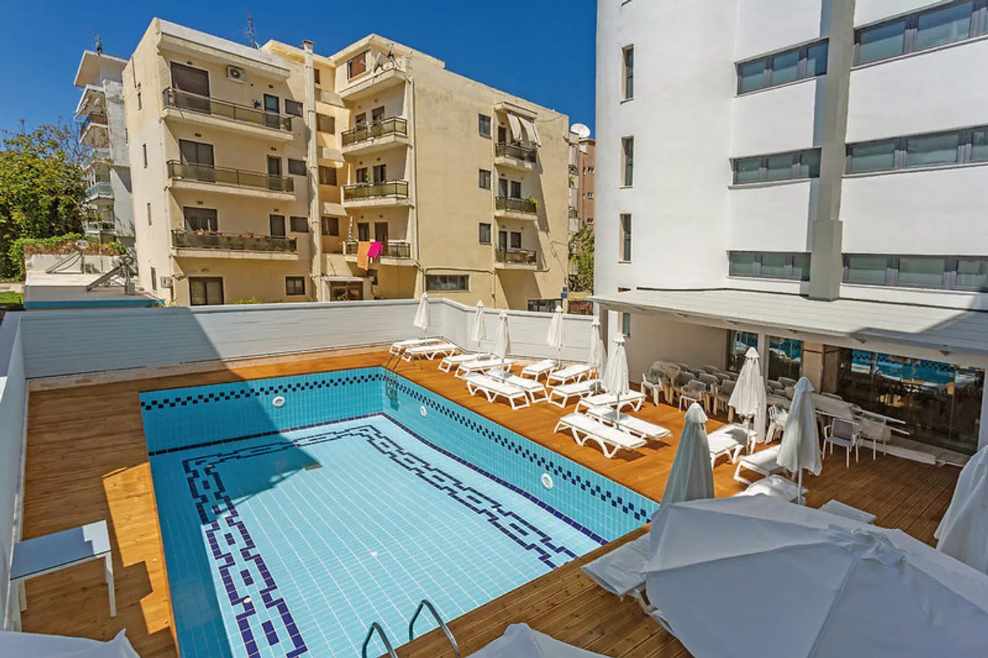 Rhodos Horizon City OUTDOOR_POOL