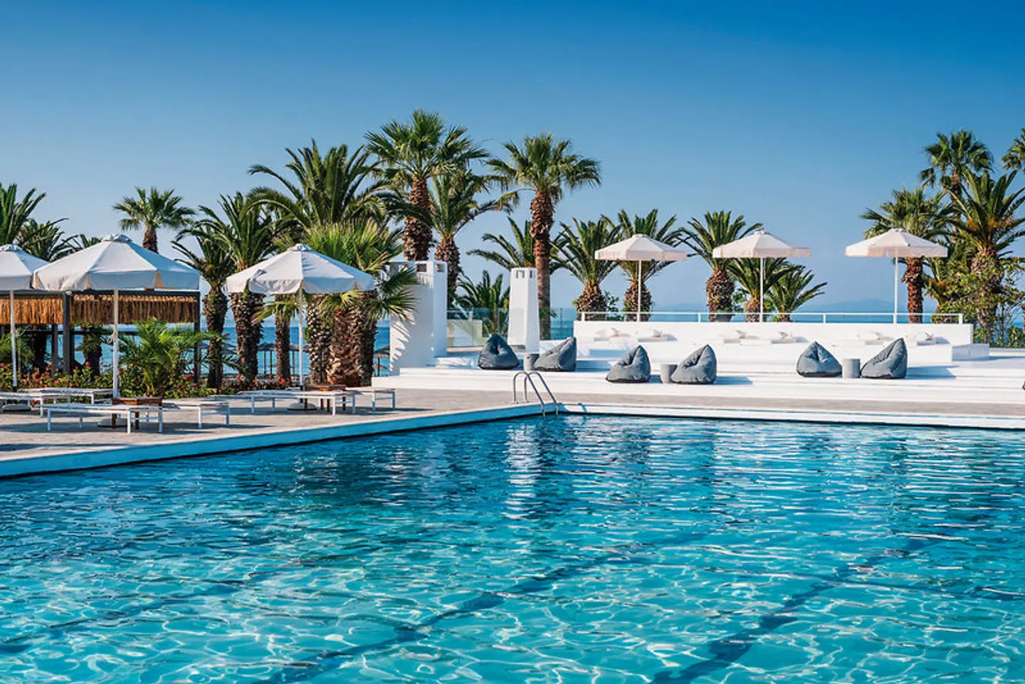 Kassandra Palace Seaside Resort OUTDOOR_POOL