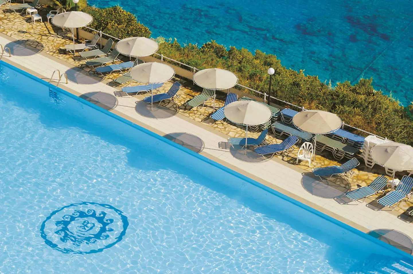 Istron Bay OUTDOOR_POOL