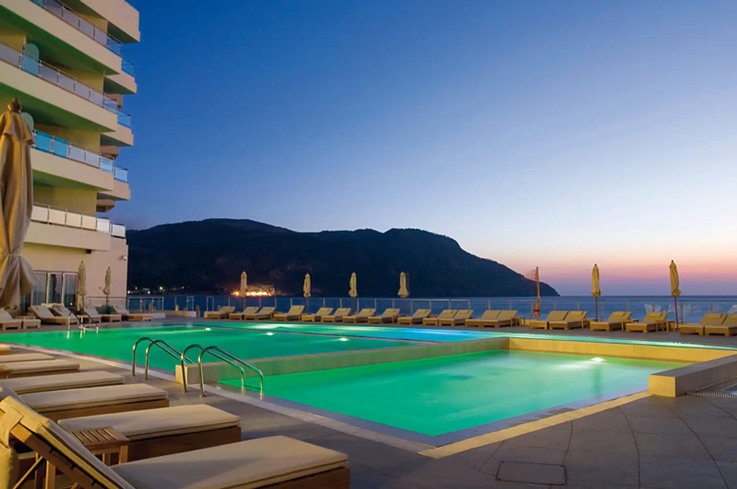 Konstantinos Palace OUTDOOR_POOL
