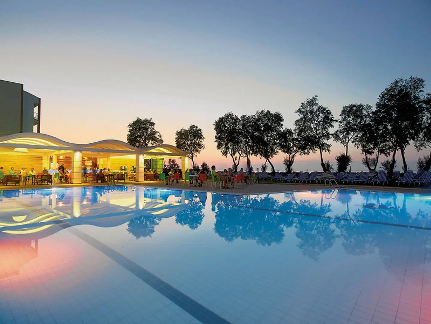 Malia Bay OUTDOOR_POOL