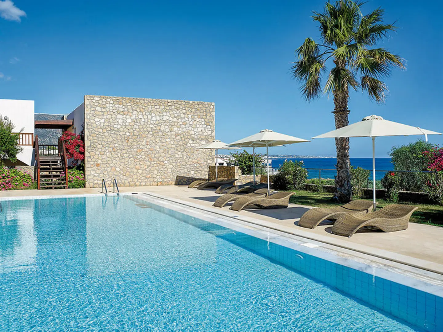Ikaros Beach Luxury Resort & Spa OUTDOOR_POOL