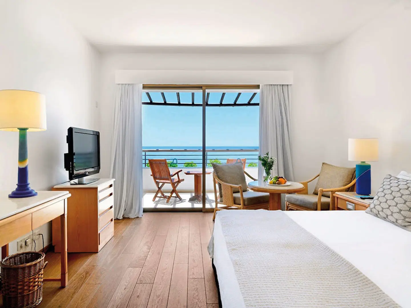 Coral Beach Hotel & Resort ROOM_EXAMPLE