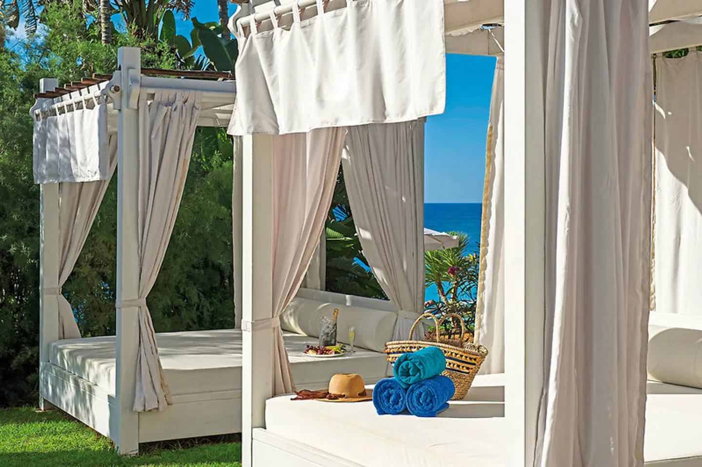 Grecian Sands HEALTH_BEAUTY