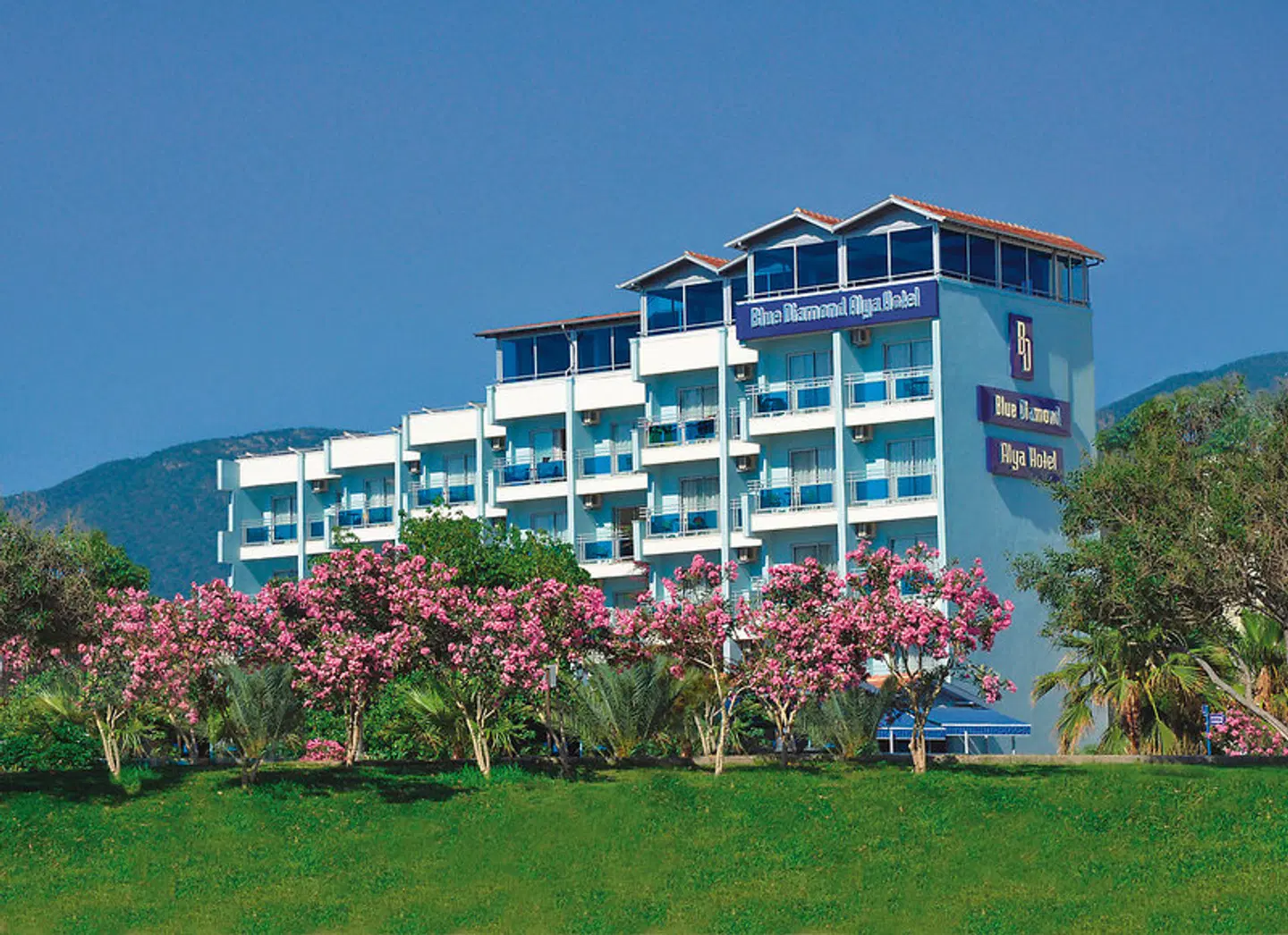 Blue Diamond Alya EXTERIOR