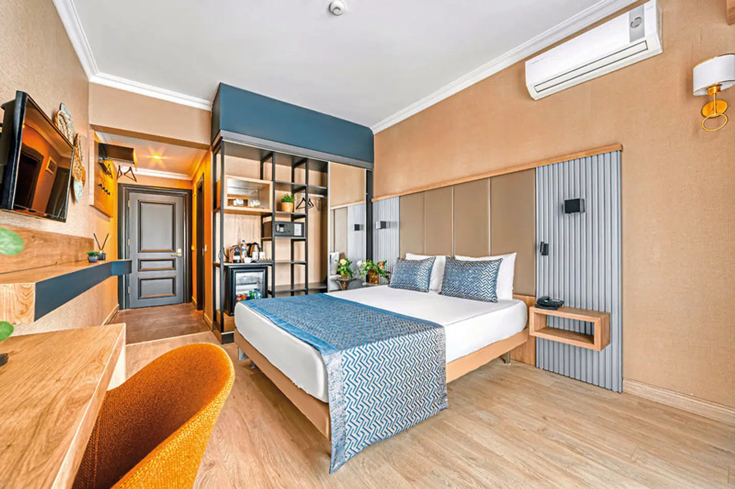 Numa Port Hotel ROOM_EXAMPLE