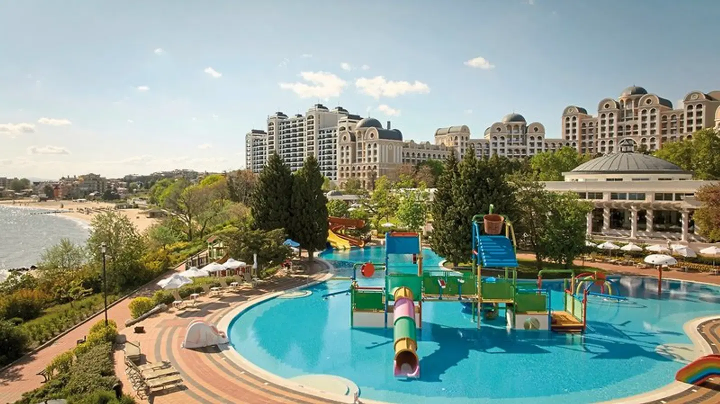 Alua Sunny Beach Resort & Spa OUTDOOR_POOL