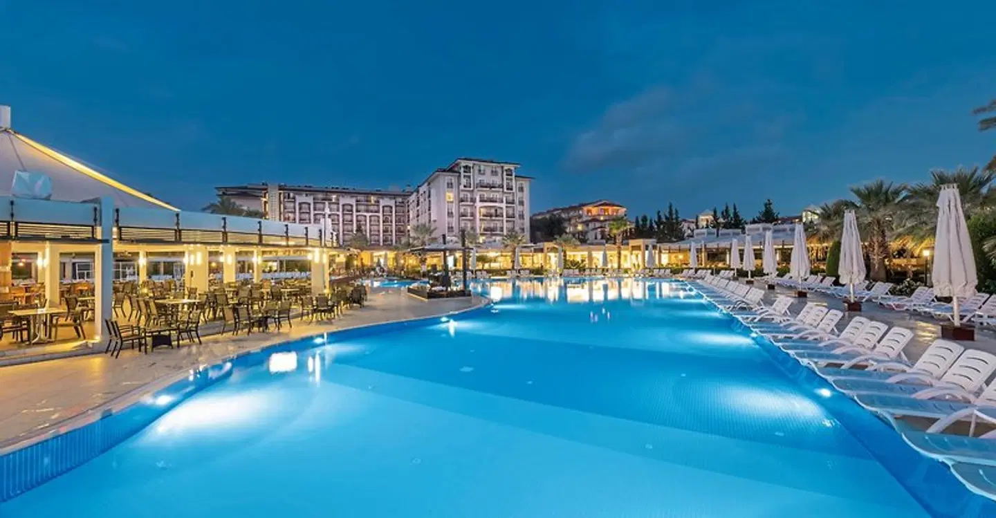 Sunis Elita Beach Resort Hotel & Spa OUTDOOR_POOL