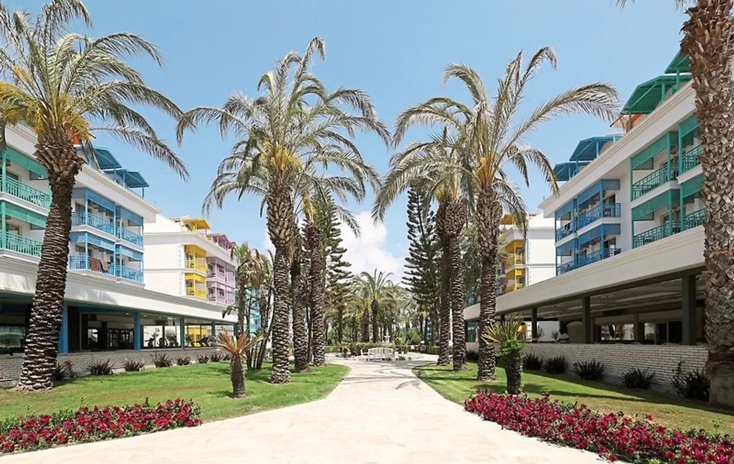 Crystal Paraiso Aqua Collection EXTERIOR