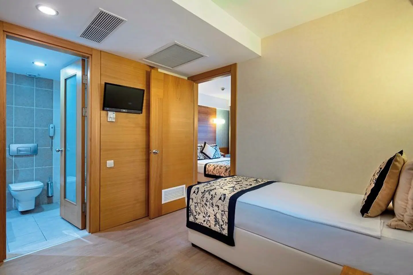 Trendy Side Beach Adults only ROOM_EXAMPLE