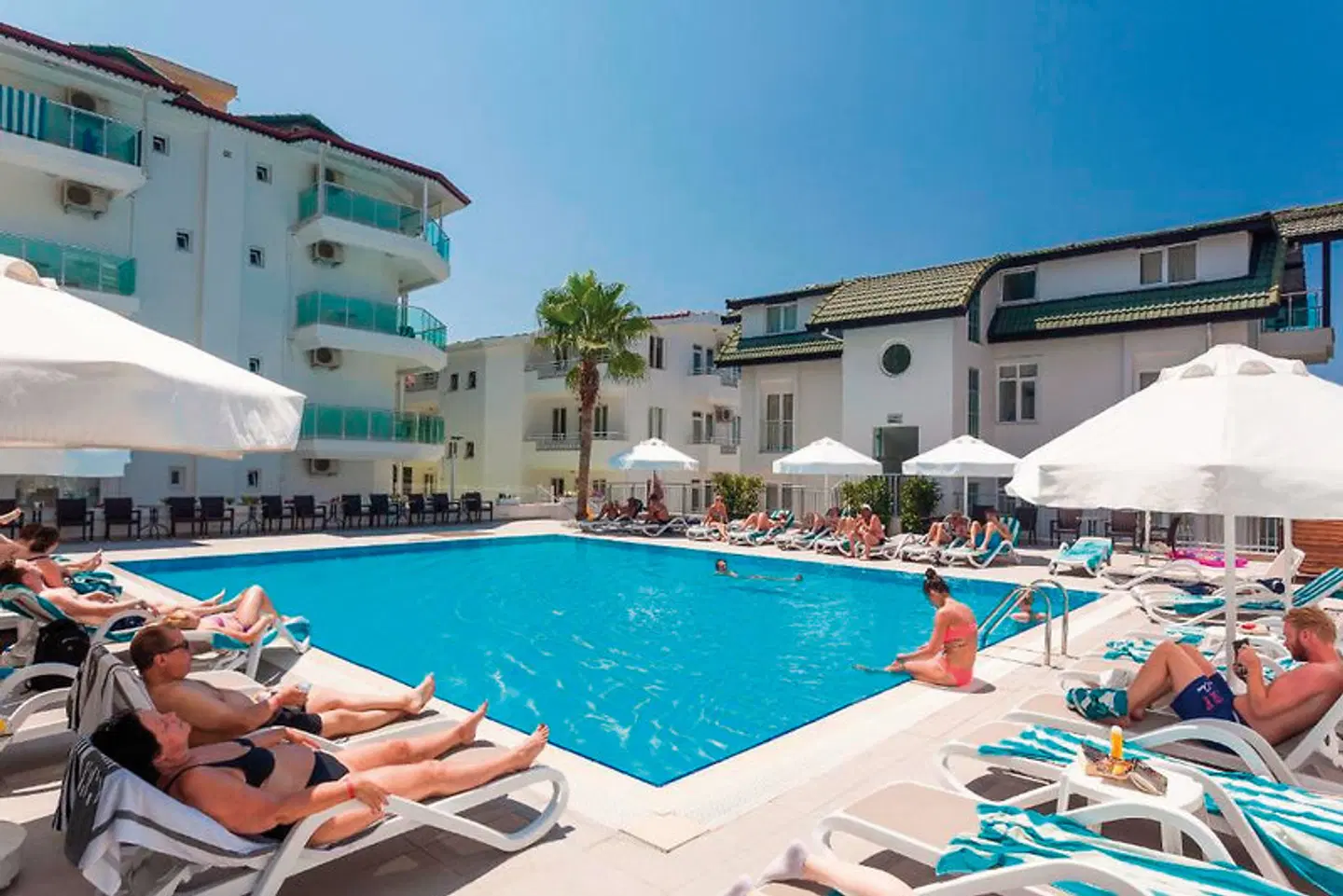 Side Su Hotel OUTDOOR_POOL