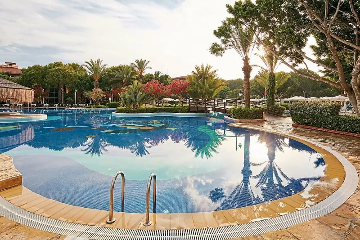 Gloria Golf Resort OUTDOOR_POOL
