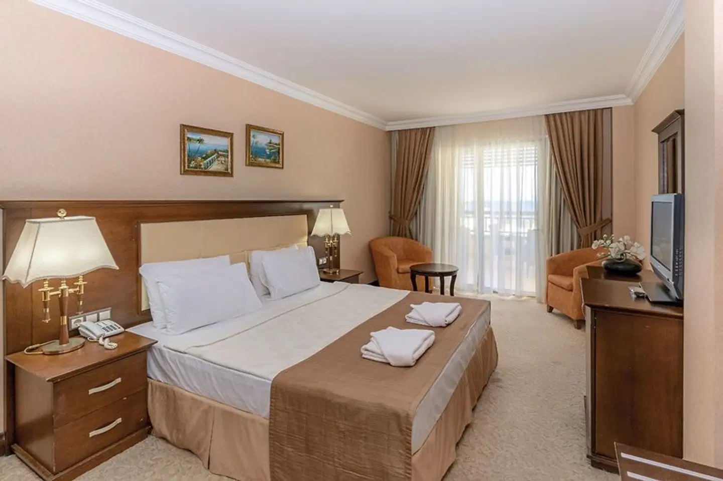 Latanya Park Resort ROOM_EXAMPLE