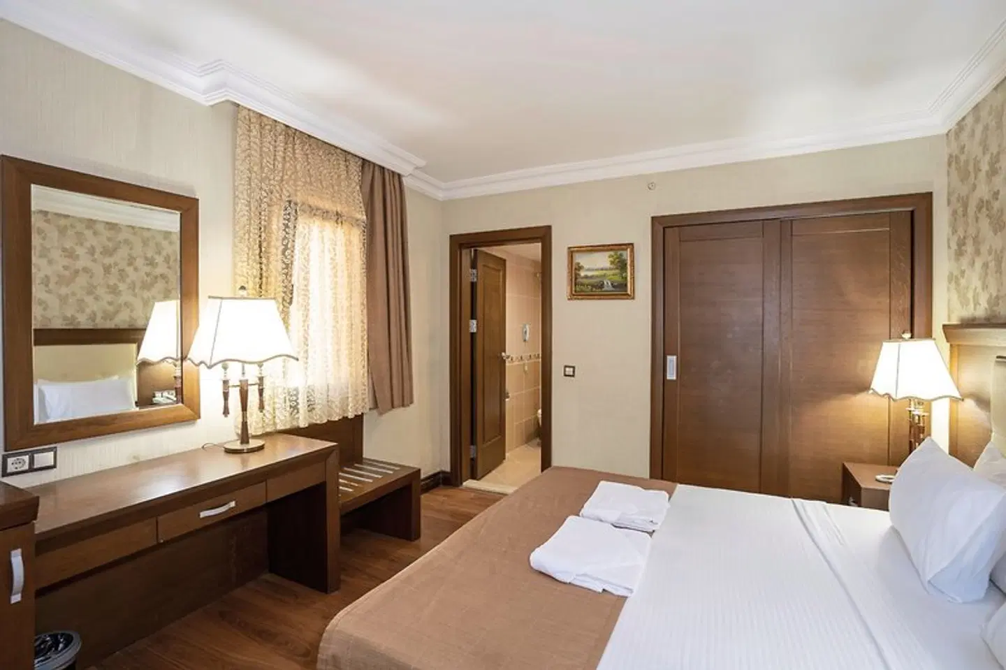 Latanya Park Resort ROOM_EXAMPLE