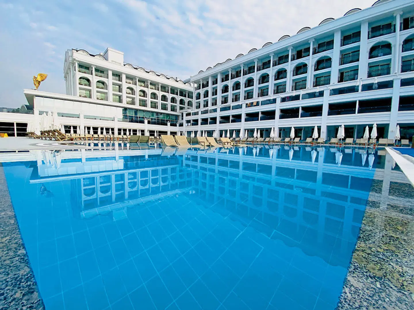 Sunthalia Hotels & Resorts OUTDOOR_POOL