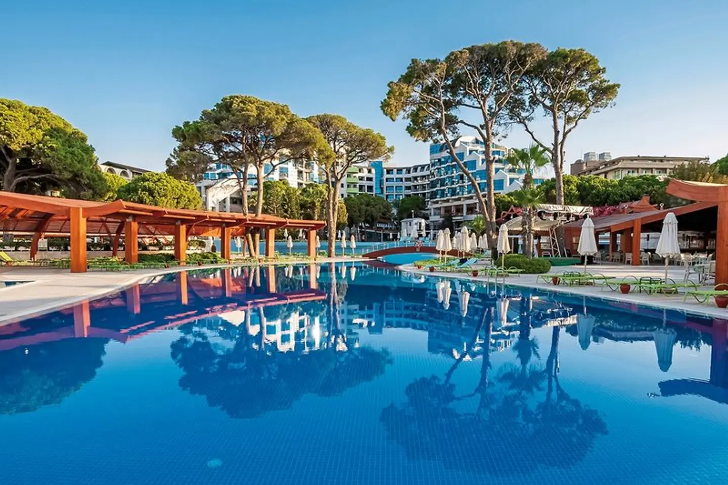Paloma Sencia OUTDOOR_POOL