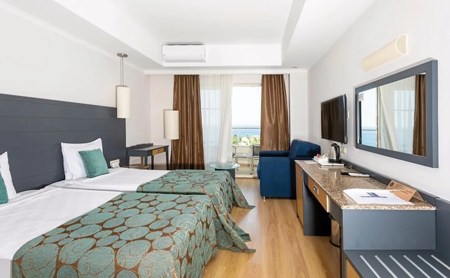 Sealight Resort Hotel Kusadasi ROOM_EXAMPLE