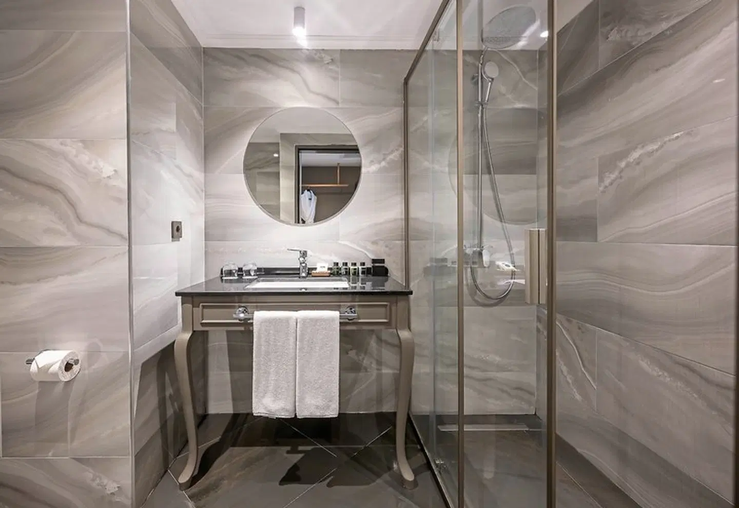 Adora Hotel & Resort Badezimmer