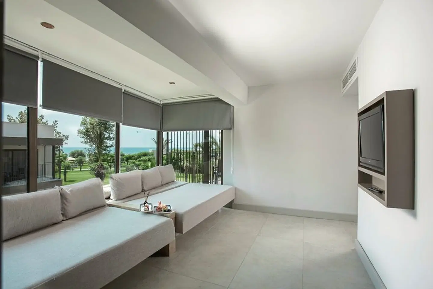 Paloma Orenda ROOM_EXAMPLE
