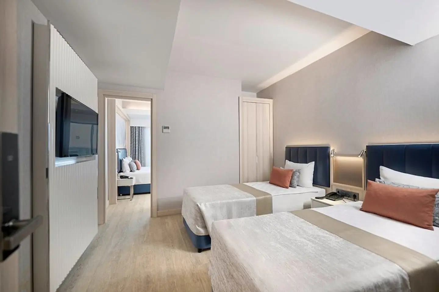 Lago Hotel ROOM_EXAMPLE