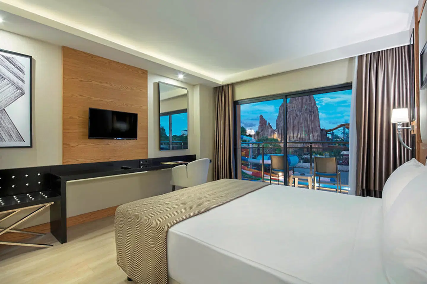 Aydinbey Queen's Palace & Spa ROOM_EXAMPLE