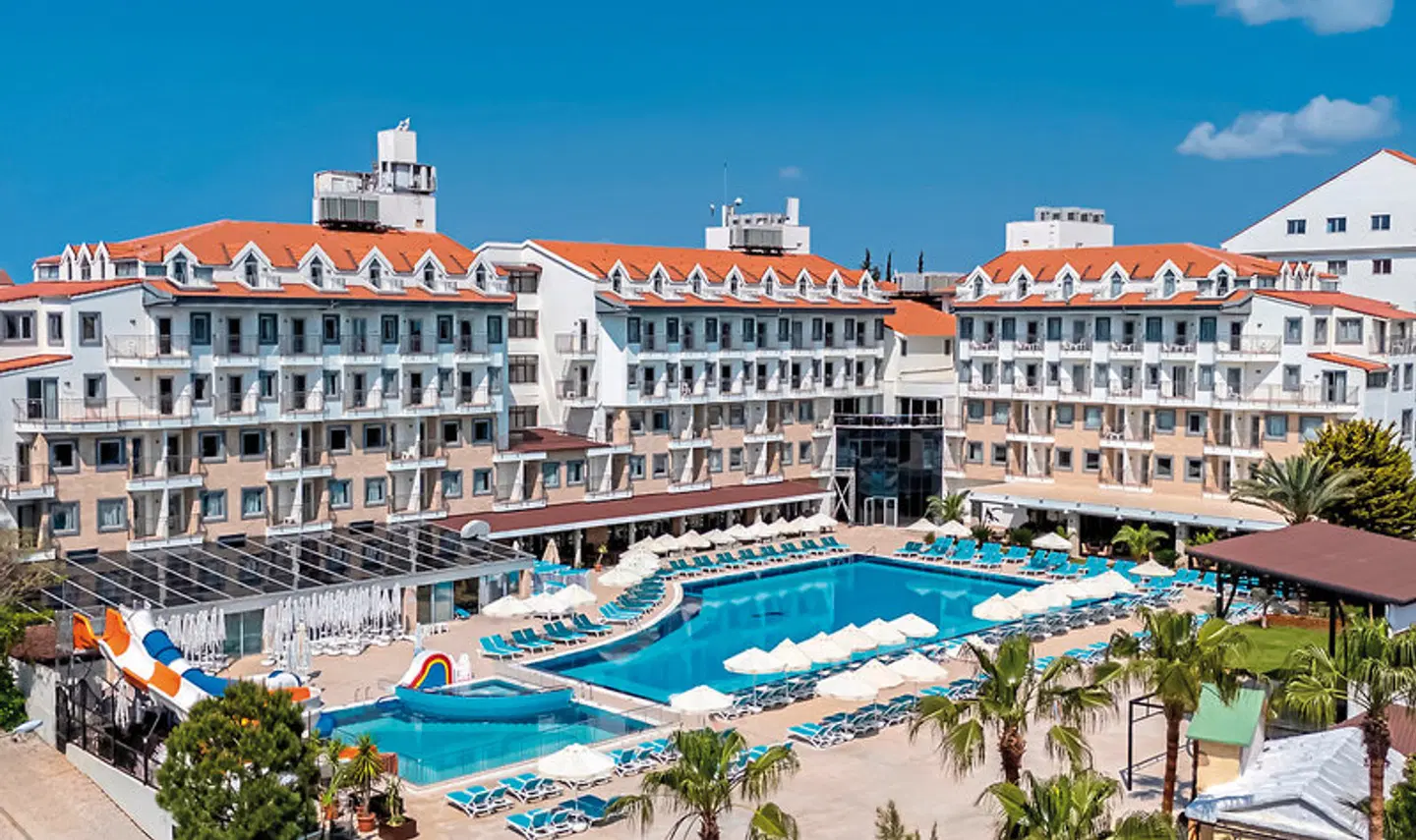 Side Aluna Hotel EXTERIOR