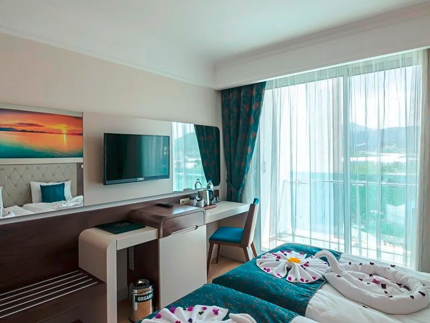 The Lumos Deluxe Resort Hotel & Spa ROOM_EXAMPLE