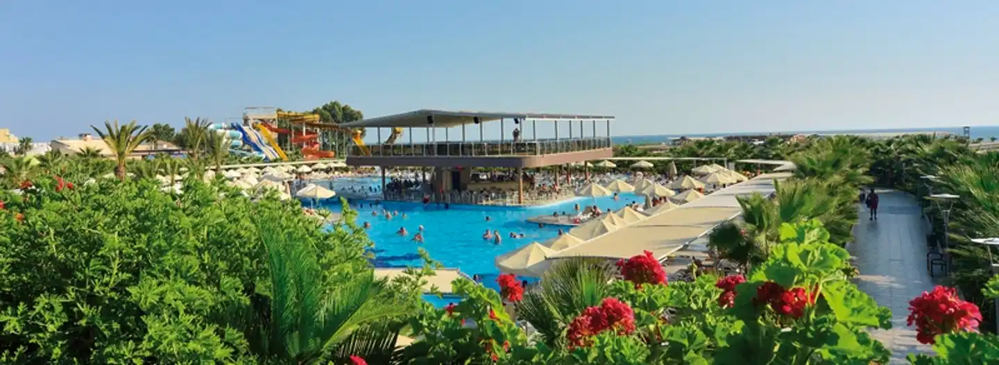 Sunmelia Beach Resort & Spa Aussenansicht