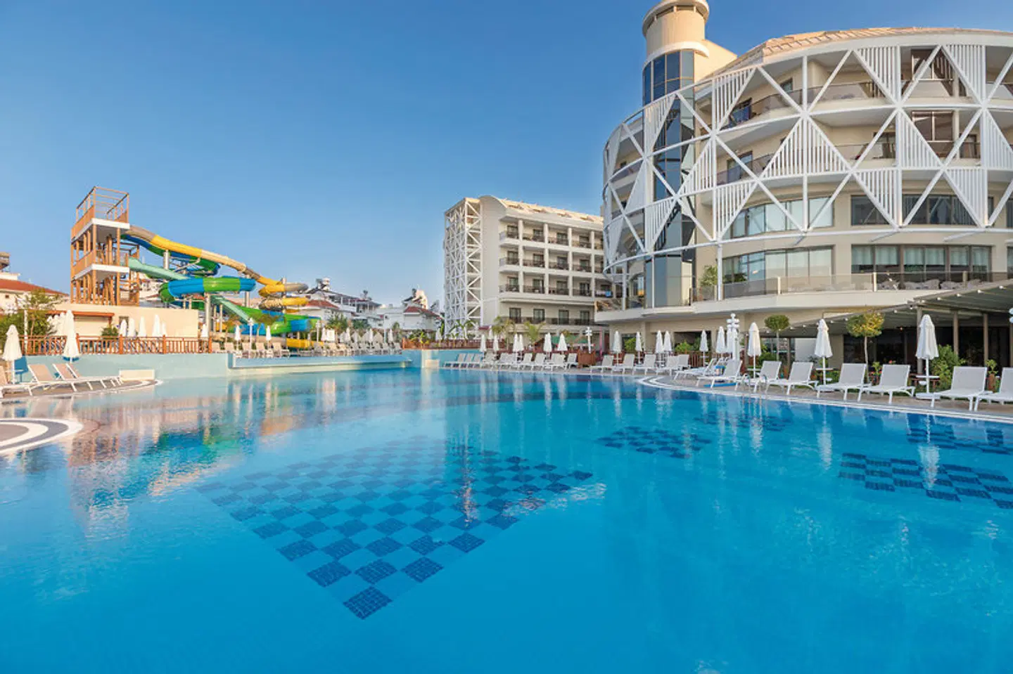 Seashell Vega OUTDOOR_POOL