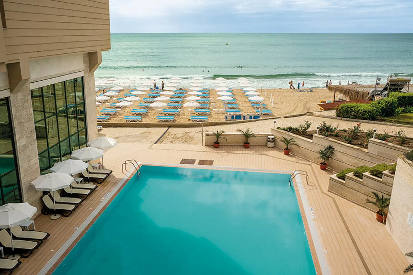 Bilyana Beach Hotel OUTDOOR_POOL
