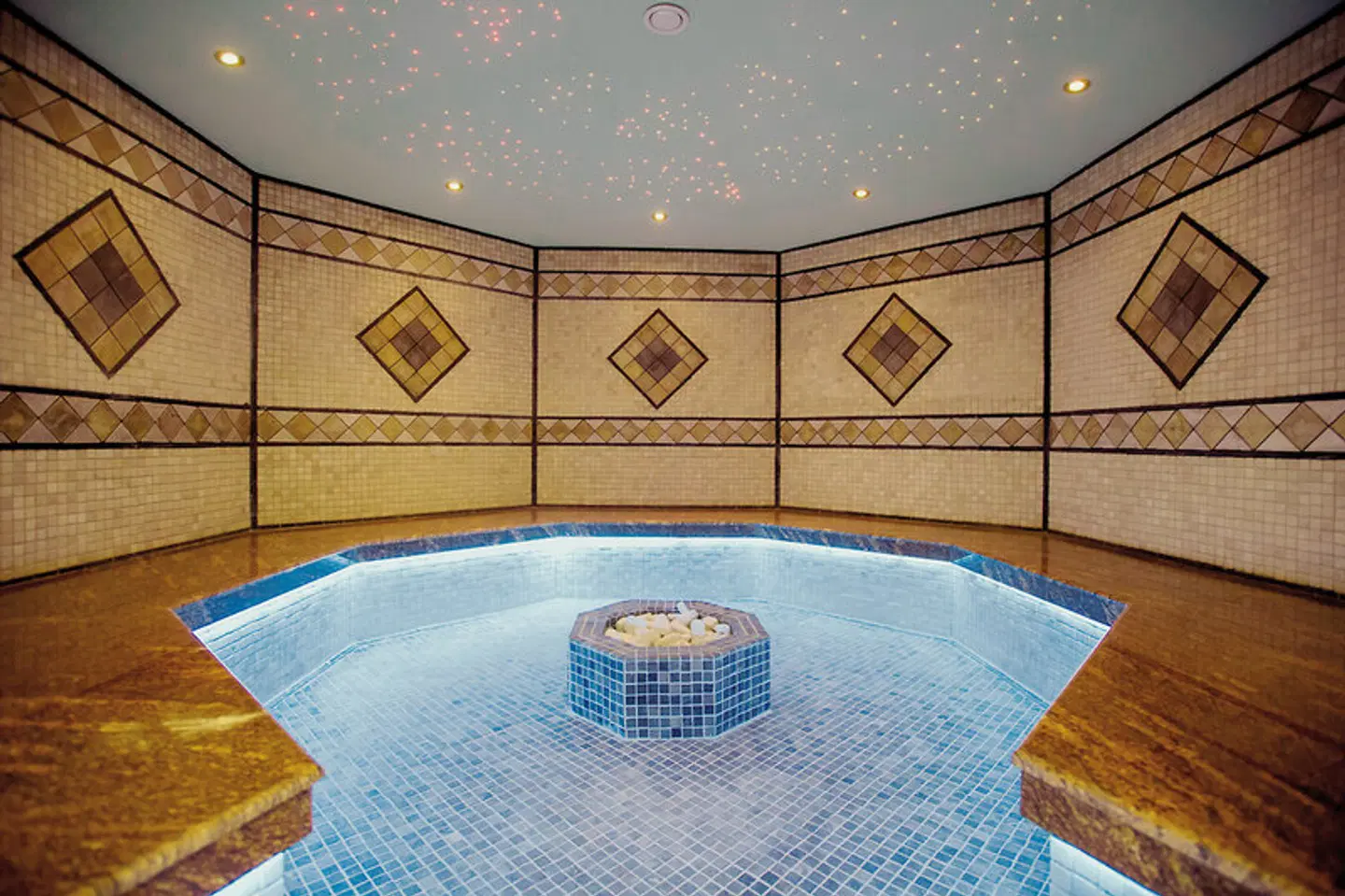 Marina Grand Beach HEALTH_BEAUTY