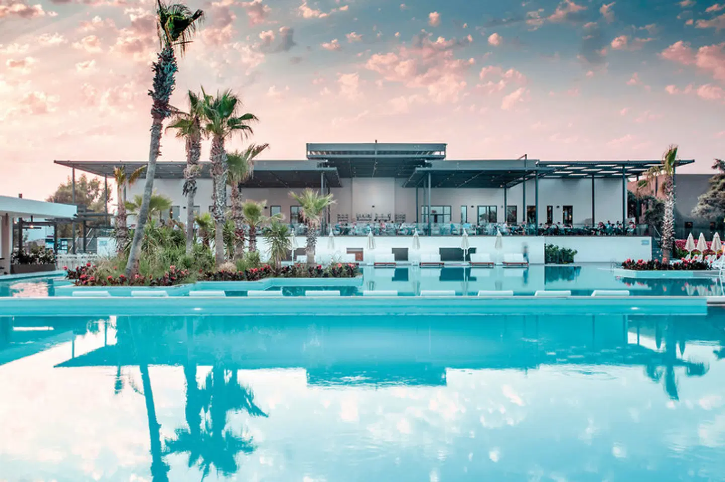 Paloma Orenda OUTDOOR_POOL