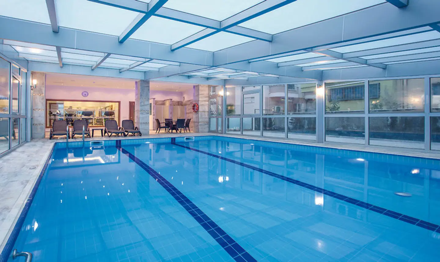 Riviera Hotel & Spa Hallenbad